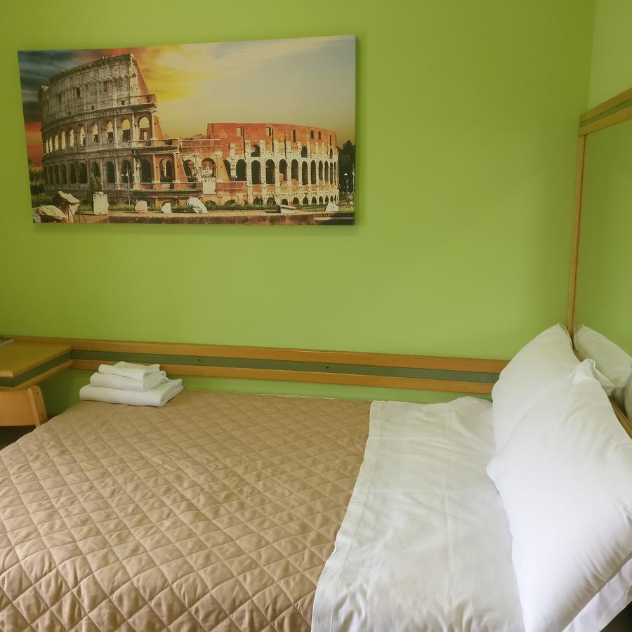 Hotel Pavia Roma Esterno foto